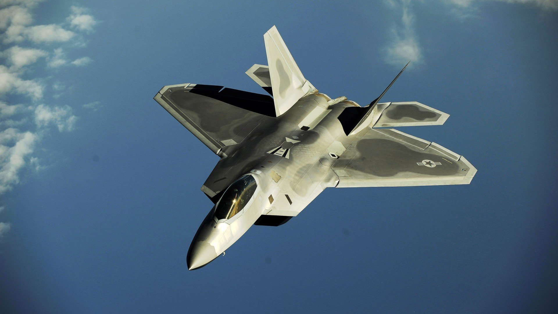 以“篮球+电竞”融合创新，引领行业新形态，拓展多元市场，篮球电竞之战比赛赛程